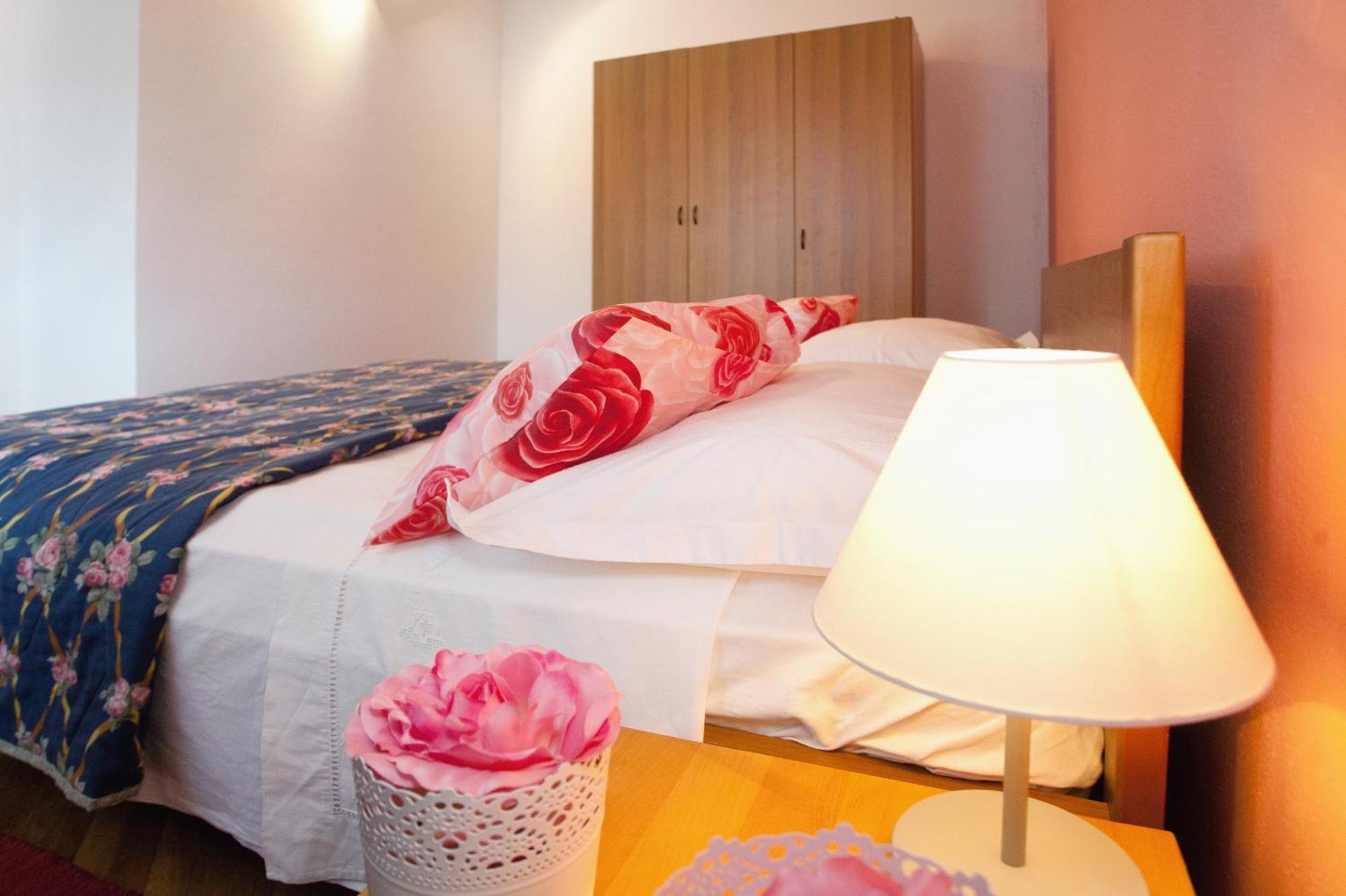 Apartments By The Sea Rastici, Ciovo - 2104 Trogir Zimmer foto